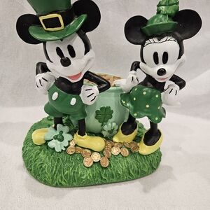 Disney St. Patrick's Day Mickey & Minnie Figurine - Green & Yellow